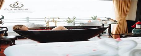 Du thuyền Athena Royal Hạ Long